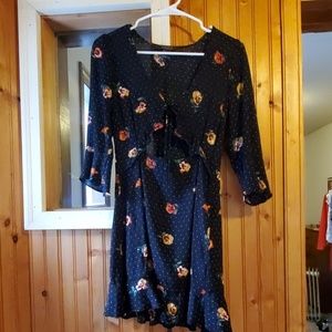 Polka dot mini dress with peephole